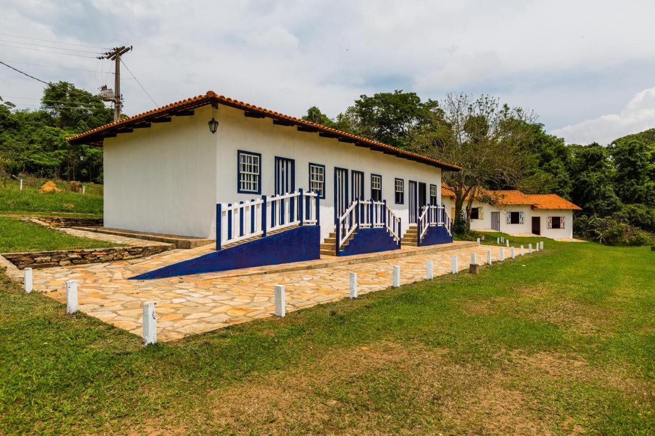 Hotel Fazenda Serra Da Irara Corumba de Goias Exterior photo